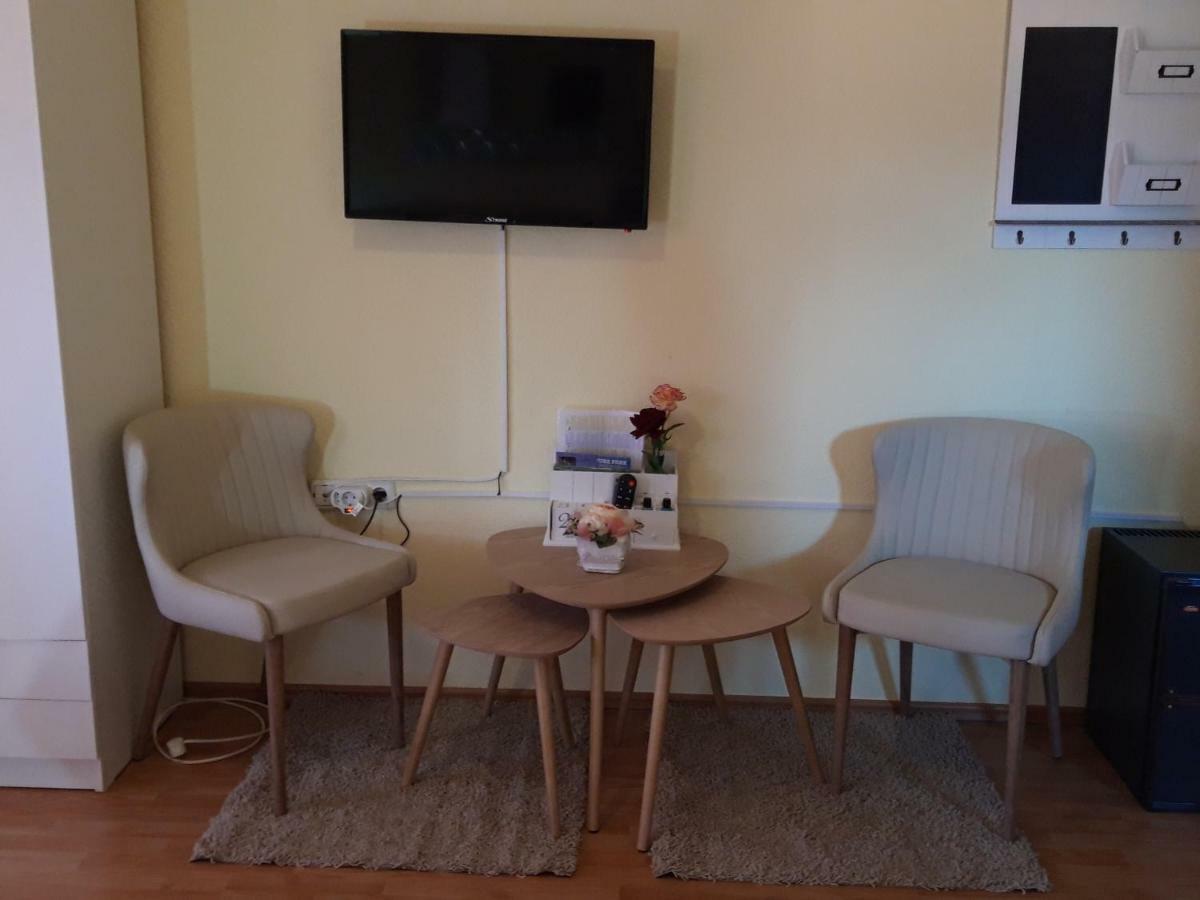 Rooms Sapina Korenica Kültér fotó